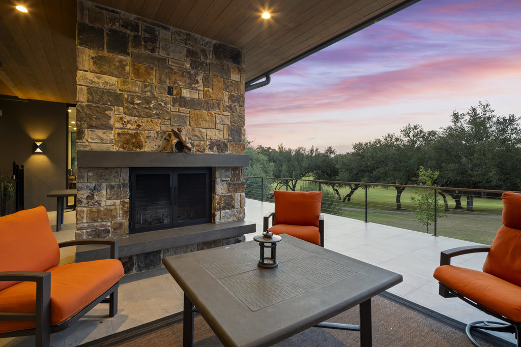 Westway Custom Builders Luxury Home 14