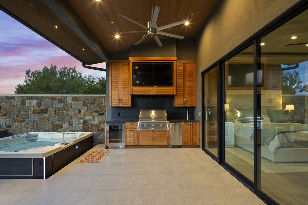 Westway Custom Builders Luxury Home 15